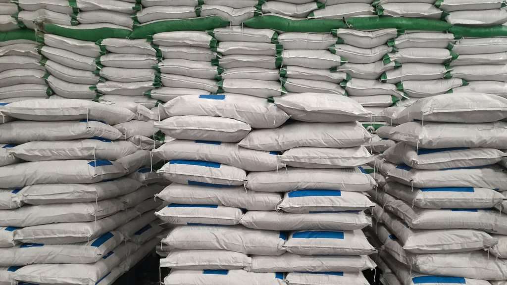 Fertilizer Prices Guide: How to Save On Lawn Care Costs in 2025